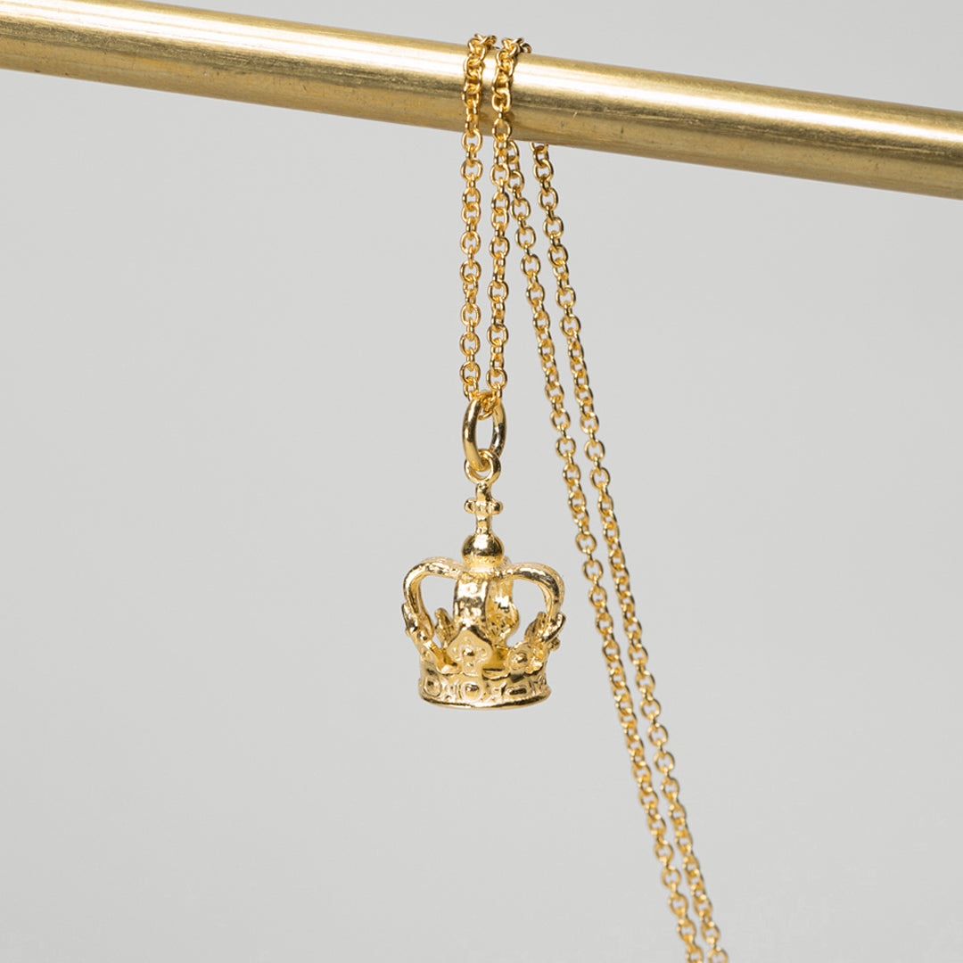 HÄNGE KRONA FÖRGYLLT